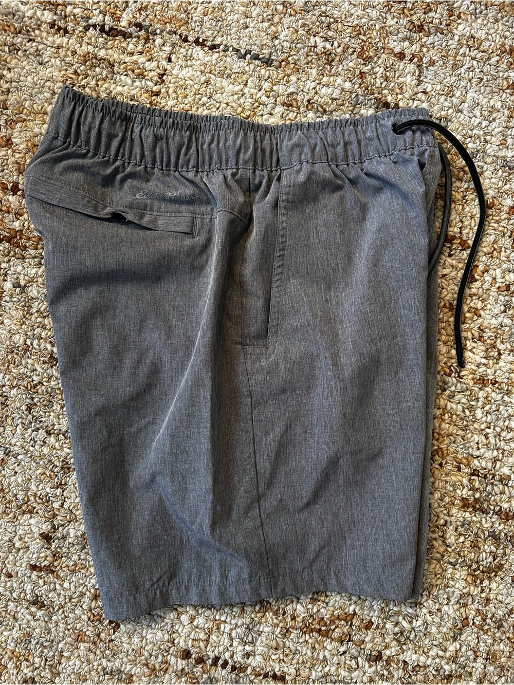 Eddie Bauer Men's Gray Elastic Waist Shorts - Picture 3 of 7
